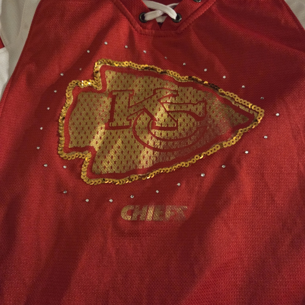 Kansas City Chiefs Kids Red and White Shirt - Picture 2 of 4